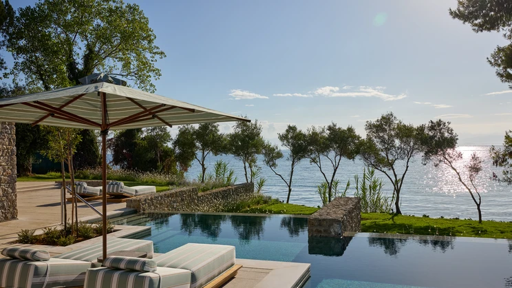 Avali, Mar-Bella Collection